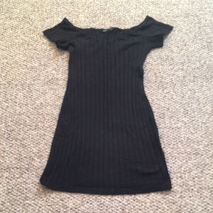 Off-the-shoulder Black Ribbed Dress